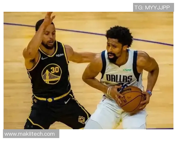 2017年勇士与快船激战回顾：巅峰对决与季后赛的精彩瞬间